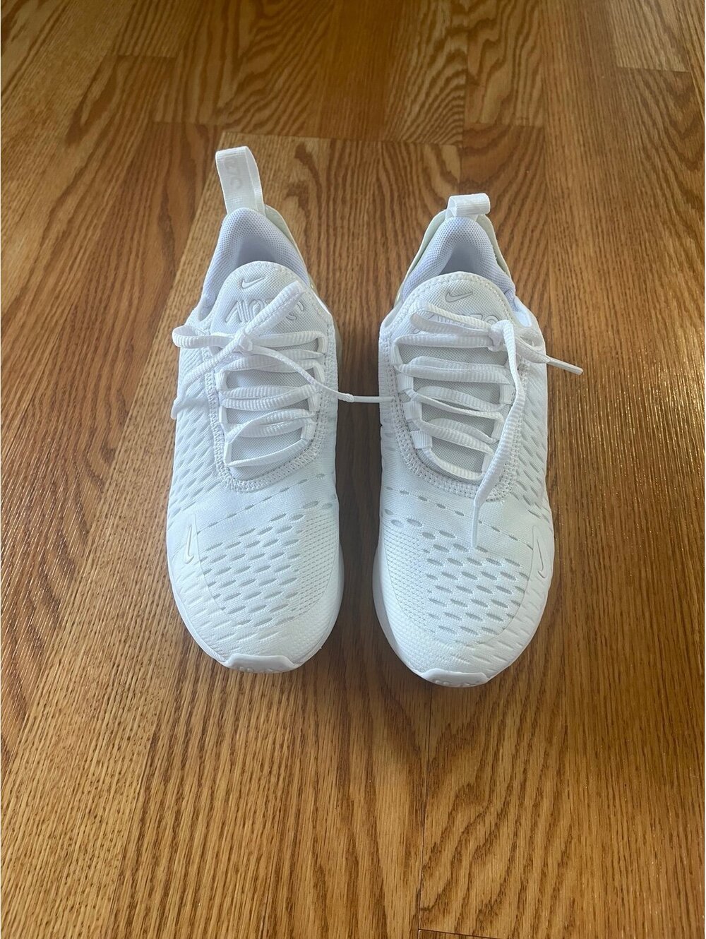 Nike Air Max 270 sneakers white color